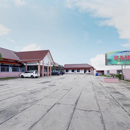 Spot On 2289 Hotel Saudara Tegal  Buitenkant foto